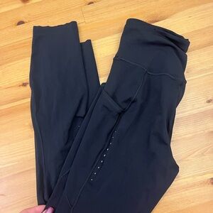 Fast and free leggings with pockets